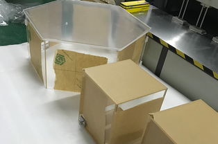 九宮格 專注賦能中小企業(yè)網(wǎng)絡(luò)營銷，助力唯動(dòng)玻璃制品互聯(lián)網(wǎng)轉(zhuǎn)型